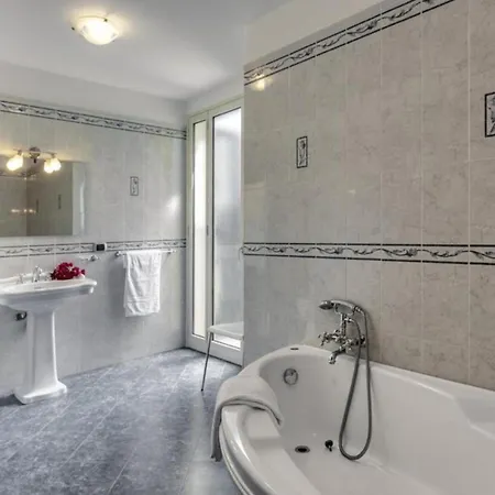 Magda - Private Pool 20 Pax Villa